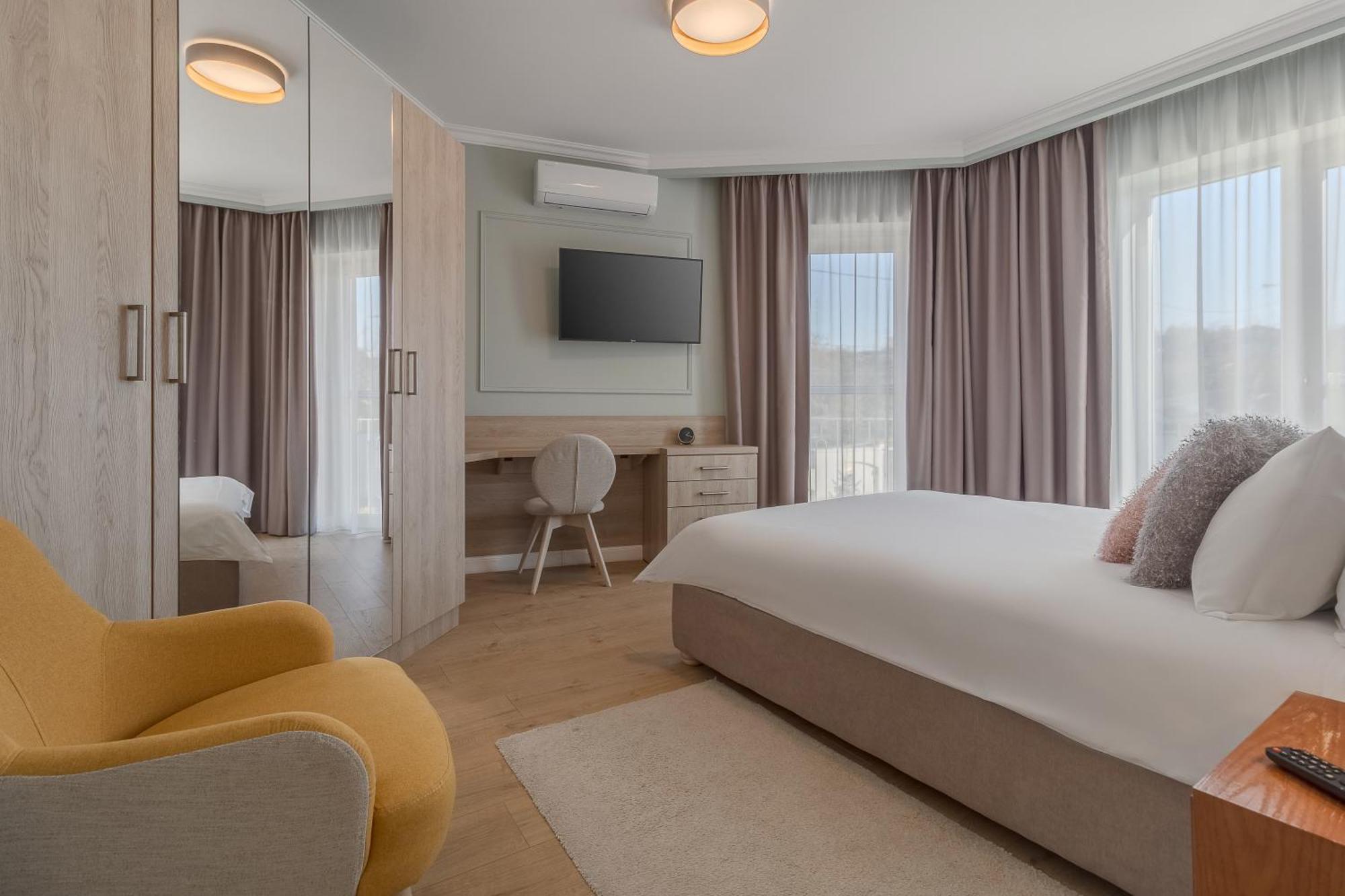 Dozsa Residence Oradea Exteriér fotografie