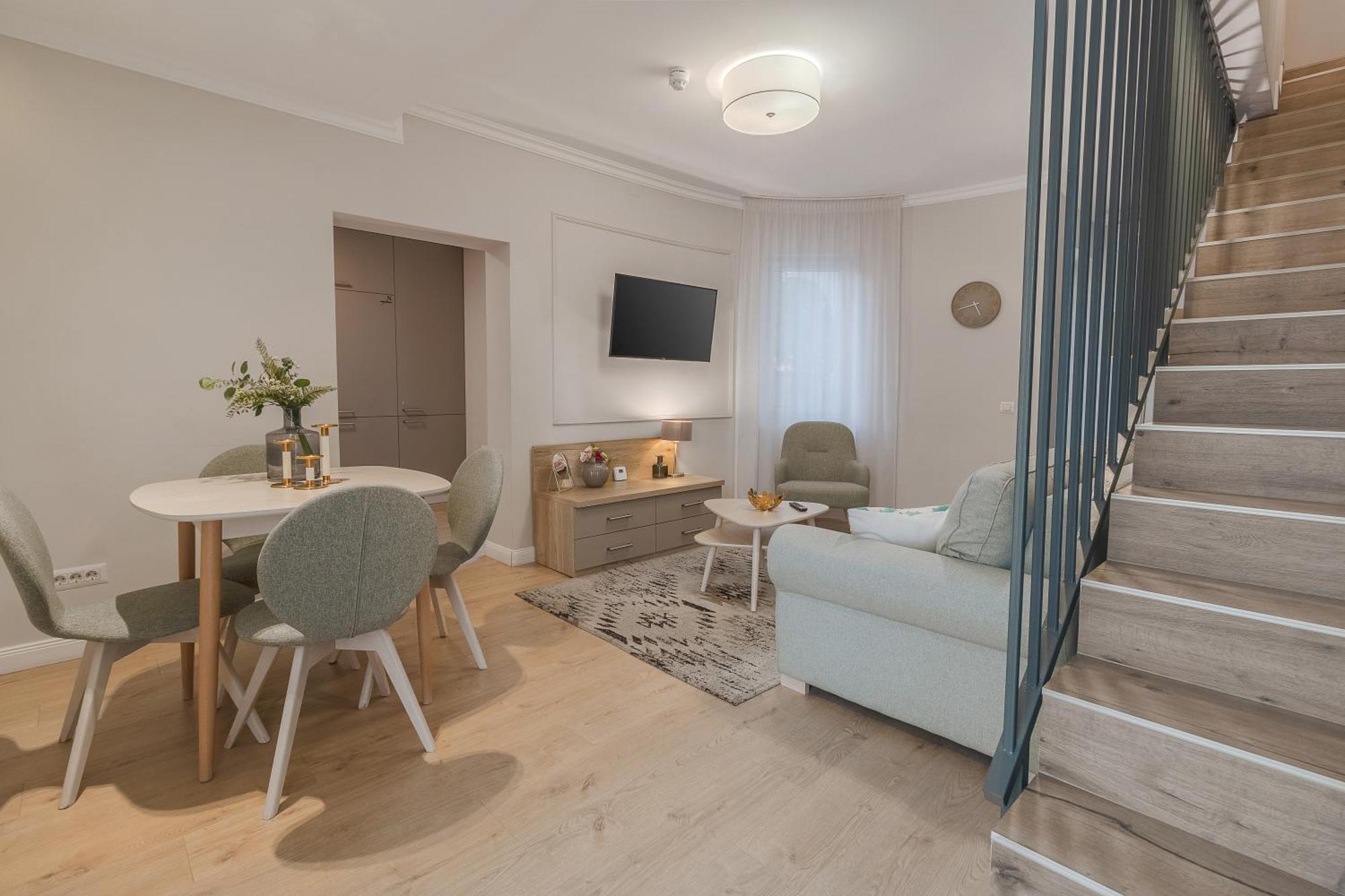 Dozsa Residence Oradea Exteriér fotografie